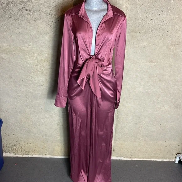 Fashion, nova satin jumpsuit - Picture 3 of 6